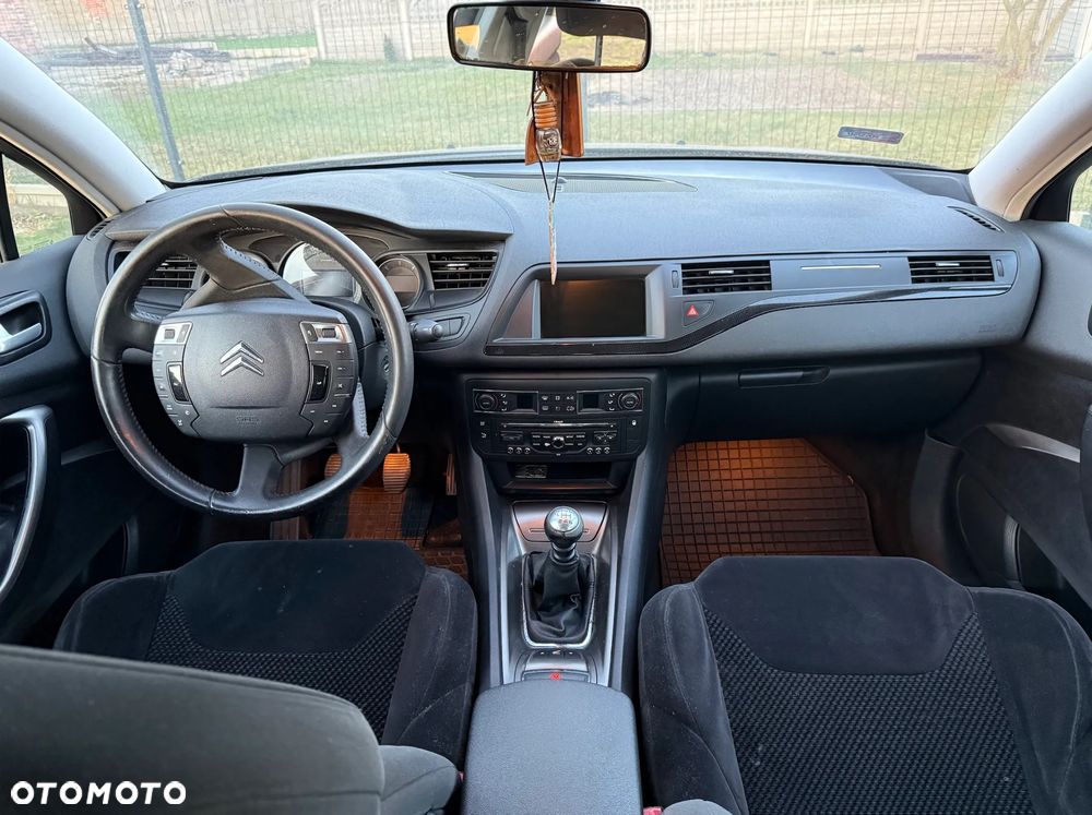Citroën C5 2.0 HDi Confort - 6
