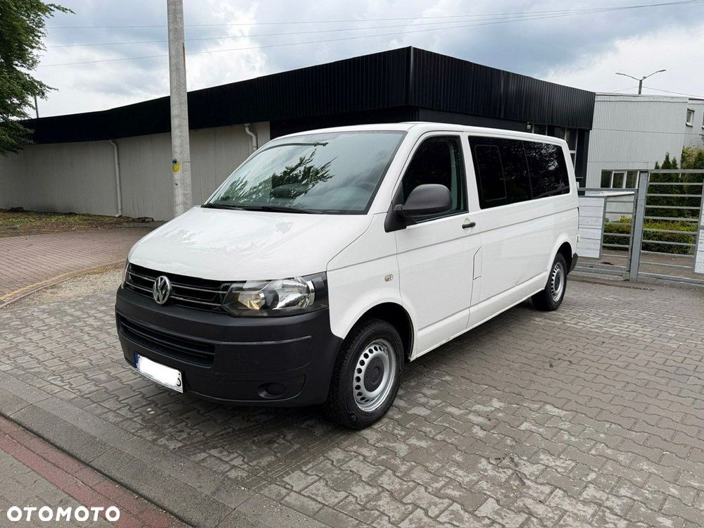 Volkswagen Transporter - 1