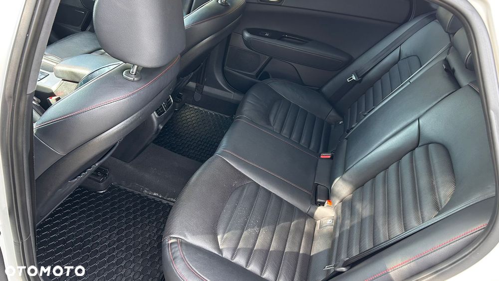 Kia Optima 1.7 CRDI GT Line DCT - 12