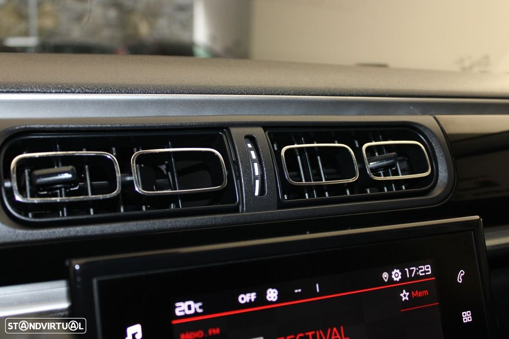 Citroën C3 1.2 PureTech Shine - 14