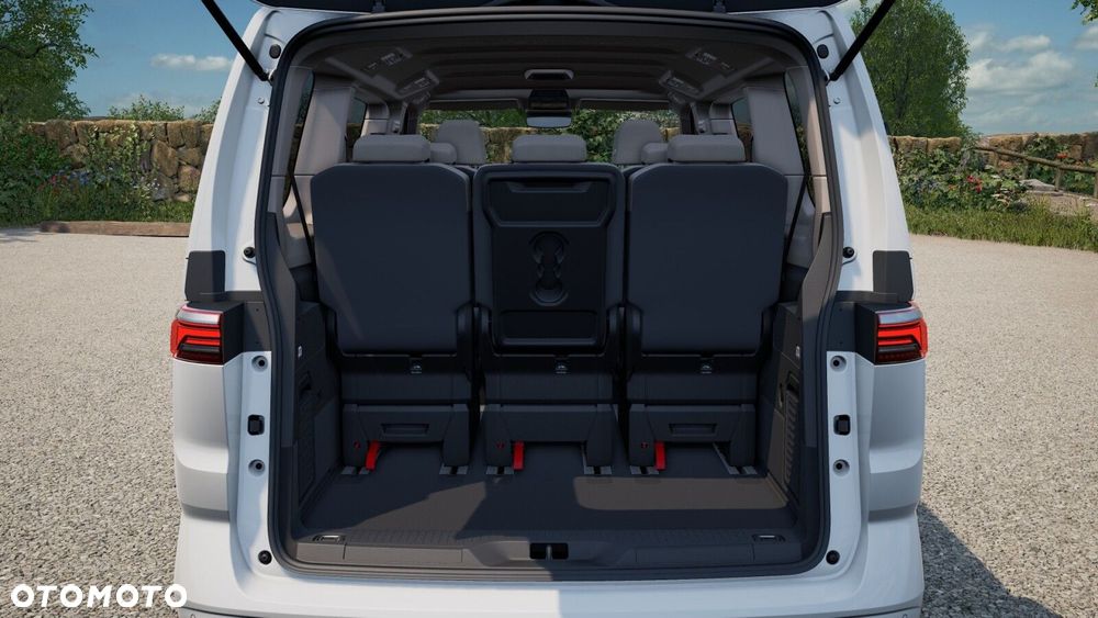 Volkswagen Multivan - 13