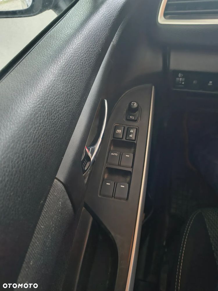 Suzuki SX4 S-Cross 1.6 Premium 4WD - 15