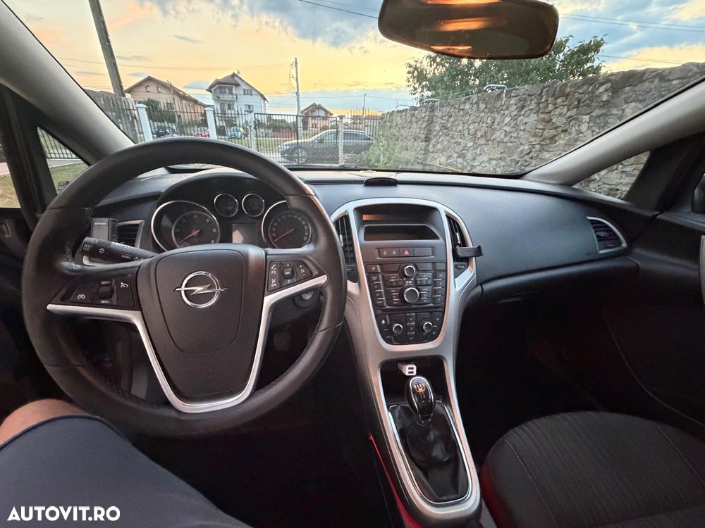 Opel Astra 1.3 CDTI DPF Active - 9