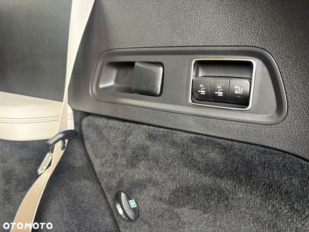 Mercedes-Benz GLS - 14