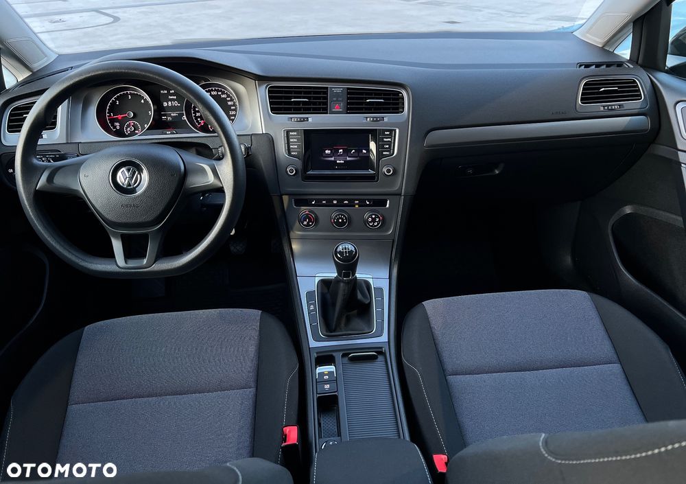 Volkswagen Golf 1.6 TDI BMT Start - 11