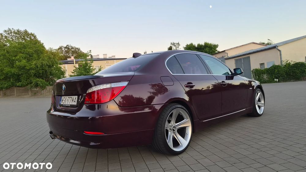 BMW Seria 5 520d Special Edition - 6