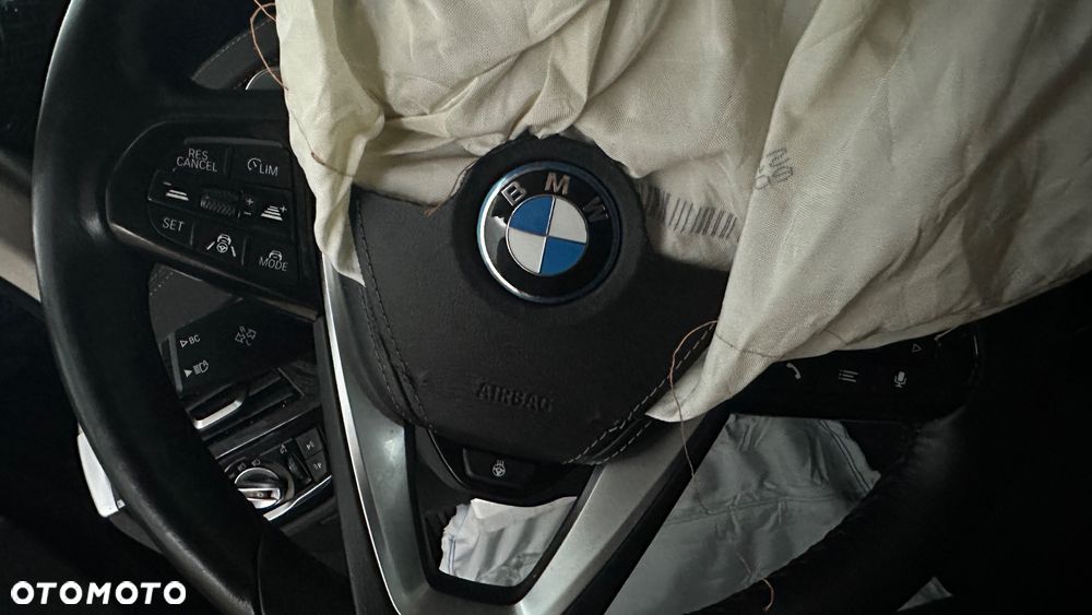 BMW Seria 5 530e xDrive Luxury Line sport - 17