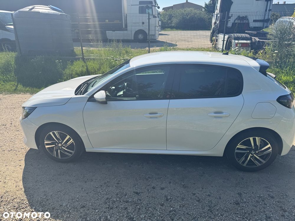 Peugeot 208 - 20