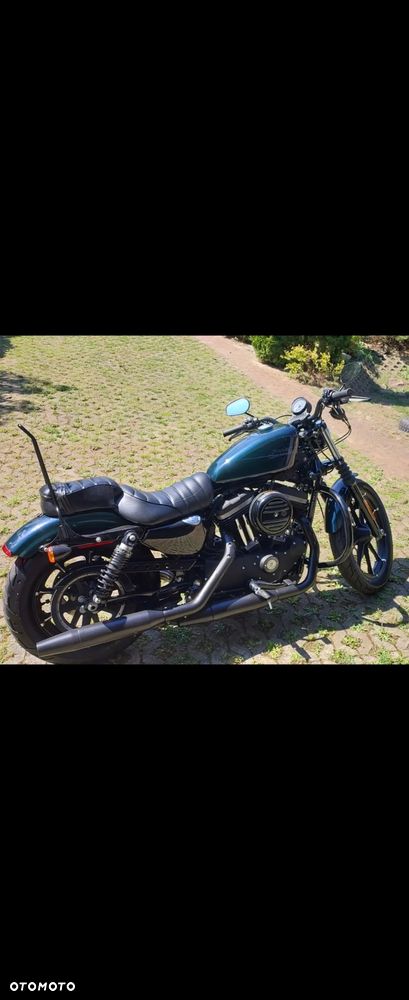 Harley-Davidson Sportster Iron 883 - 3