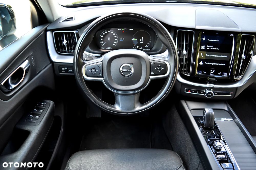 Volvo XC 60 T6 AWD Recharge Geartronic Inscription - 27