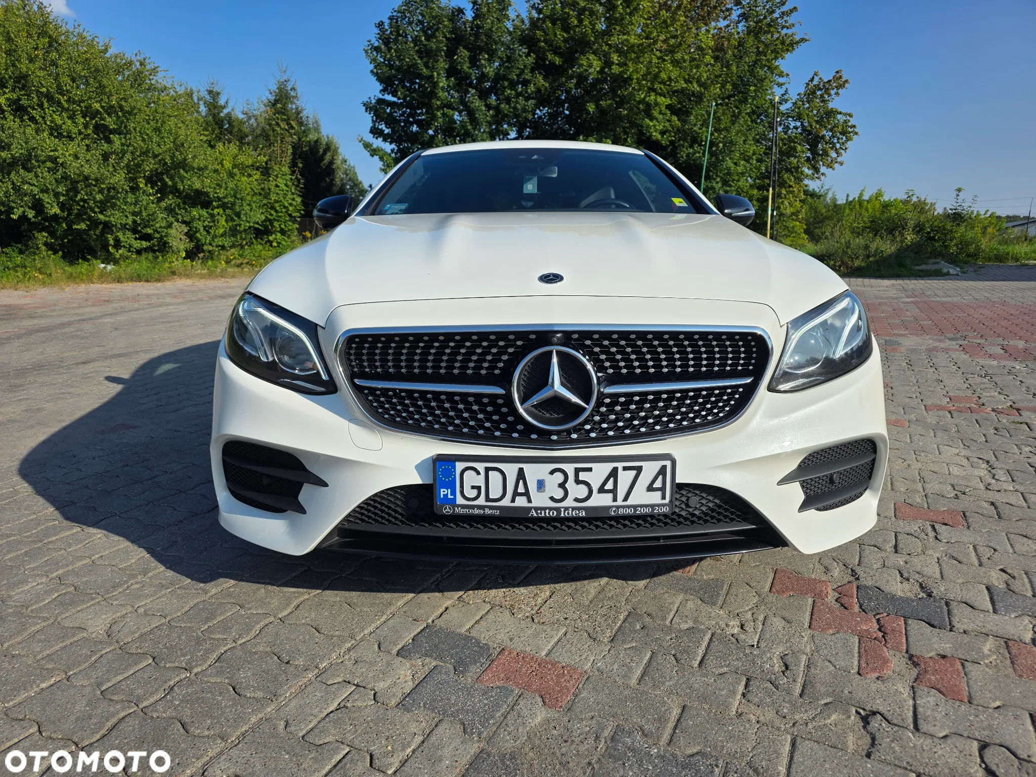 Mercedes-Benz Klasa E 220 d Coupe 4-Matic 9G-TRONIC - 3