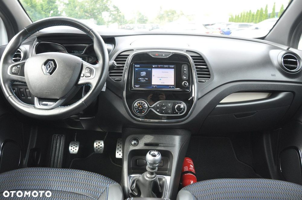 Renault Captur ENERGY TCe 120 Bose Edition - 17