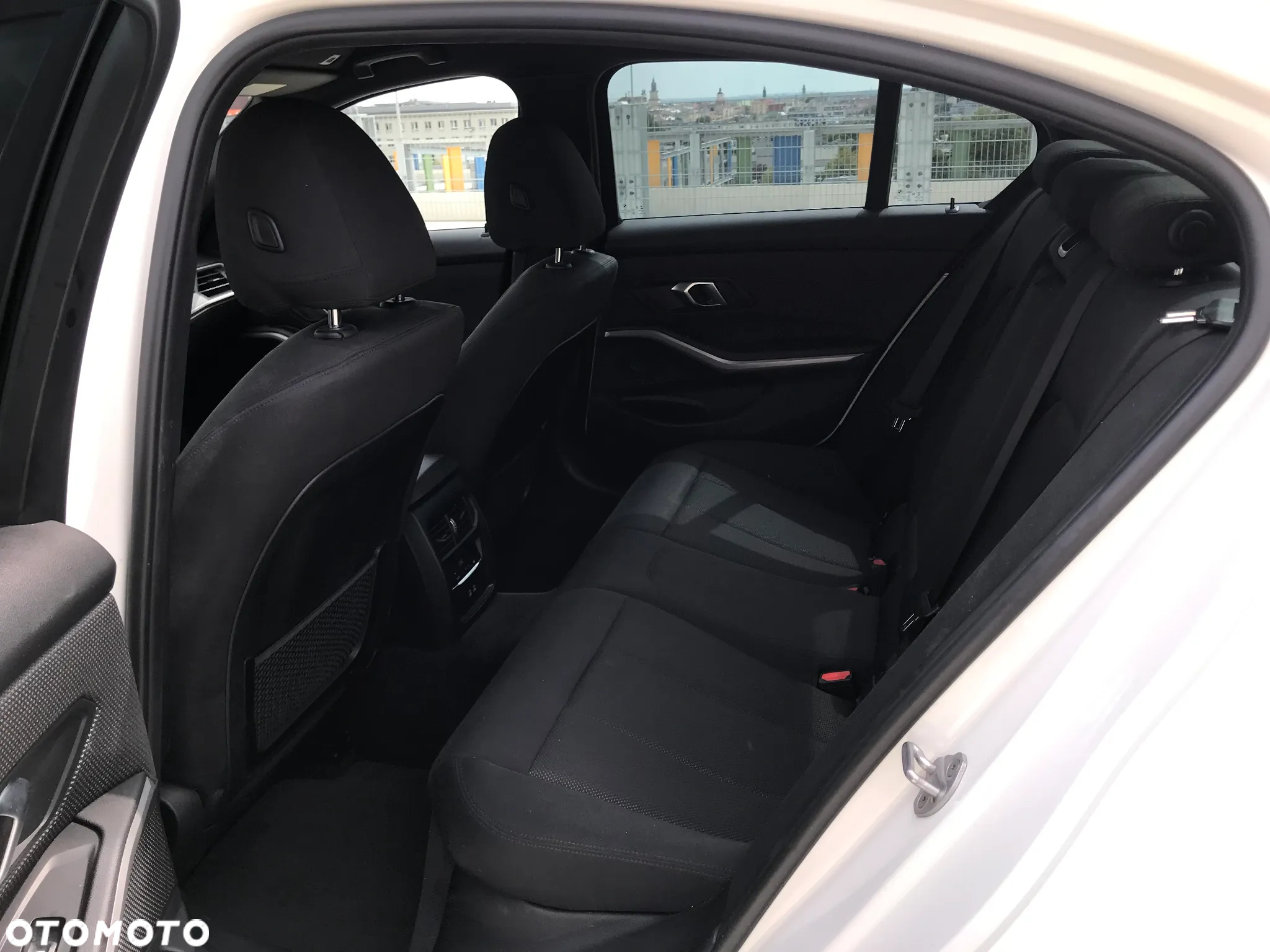 BMW Seria 3 320i xDrive Advantage sport - 22