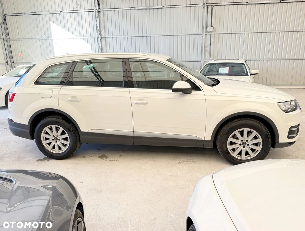 Audi Q7 2016 photo 3