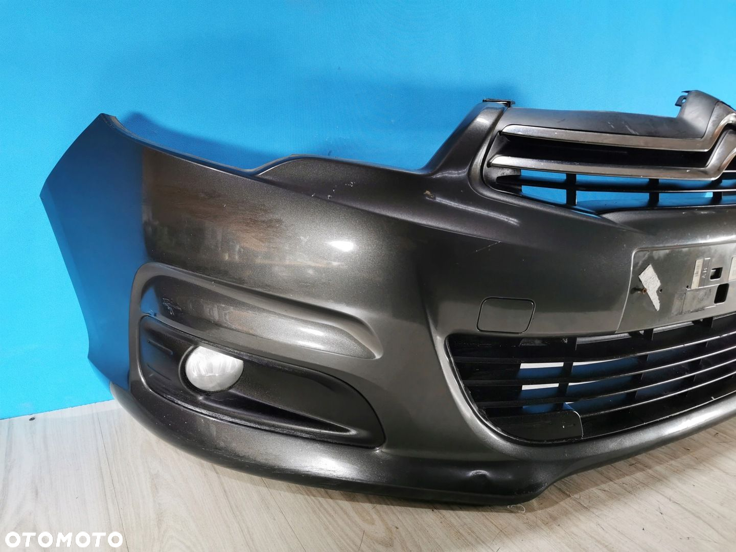 Citroen C4 II zderzak przód przedni 10/17 KTP - 2