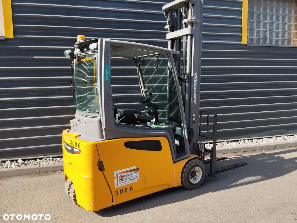 Jungheinrich EFG 220 - 4