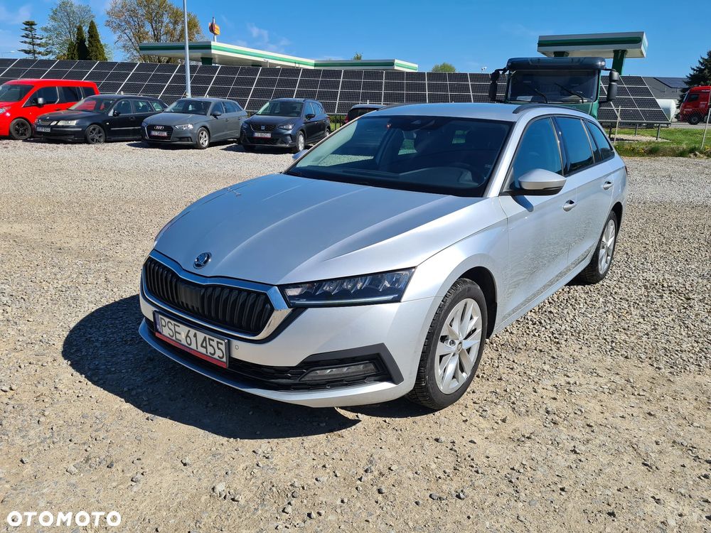 Skoda Octavia - 2