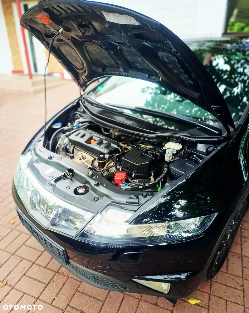 Honda Civic 1.8i-VTEC Sport - 22