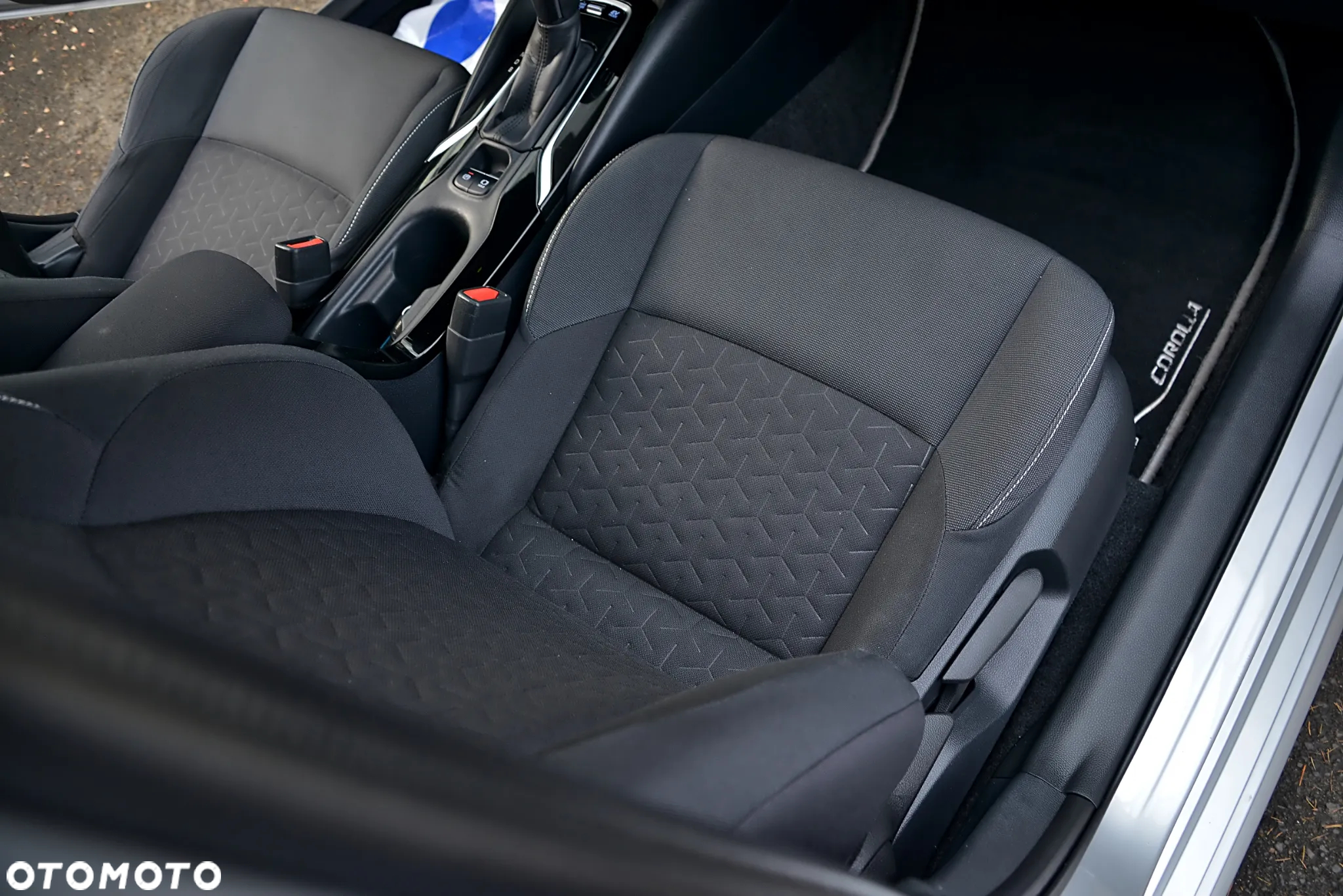 Toyota Corolla 1.8 Hybrid Touring Sports - 31
