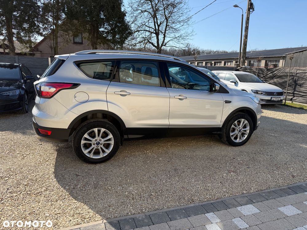 Ford Kuga 1.5 EcoBoost 2x4 Business Edition - 5