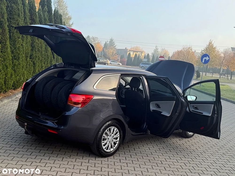 Kia Ceed 1.6 GDI Platinum Edition - 36