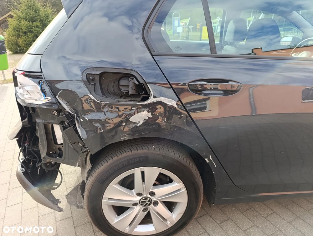 Volkswagen Golf 1.5 TSI ACT OPF BlueMotion Comfortline - 6