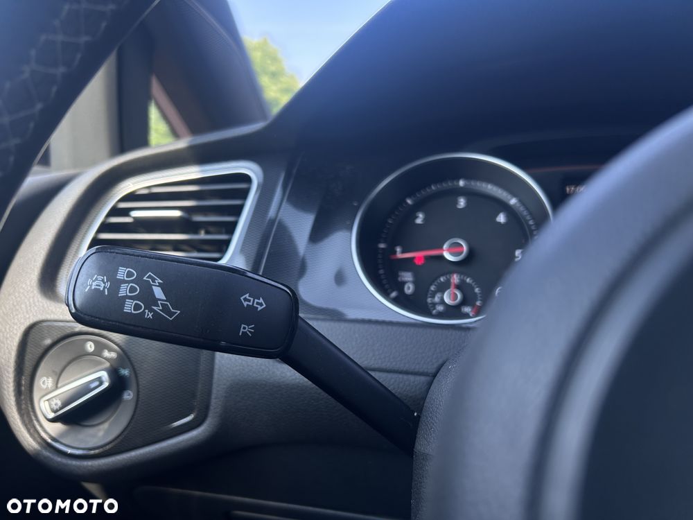 Volkswagen Golf GTD 2.0 TDI SCR DSG - 12