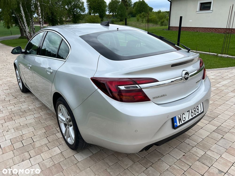 Opel Insignia 2.0 T Cosmo 4x4 - 4