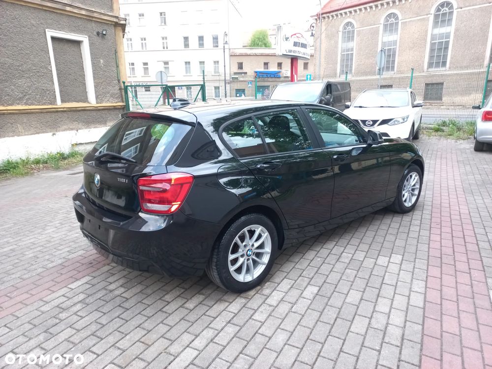 BMW Seria 1 118i - 2