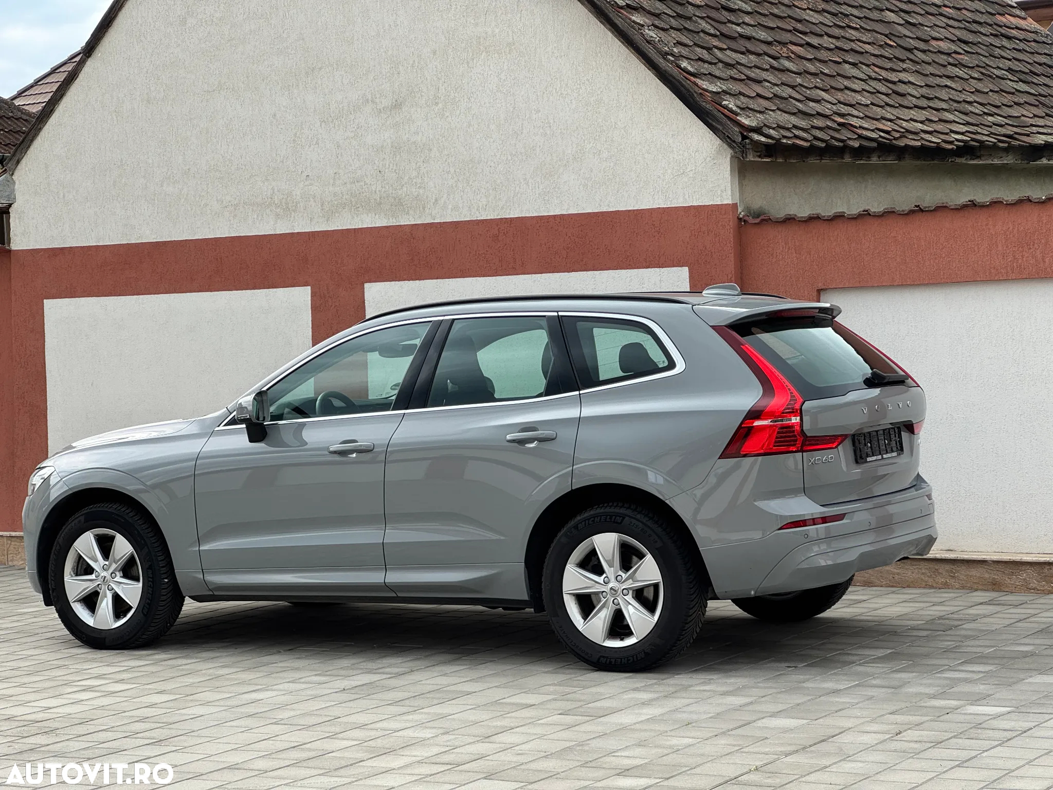 Volvo XC 60 B4 D AWD Core - 27