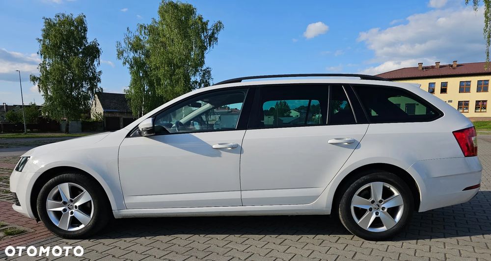Skoda Octavia 1.5 TSI ACT Ambition - 7