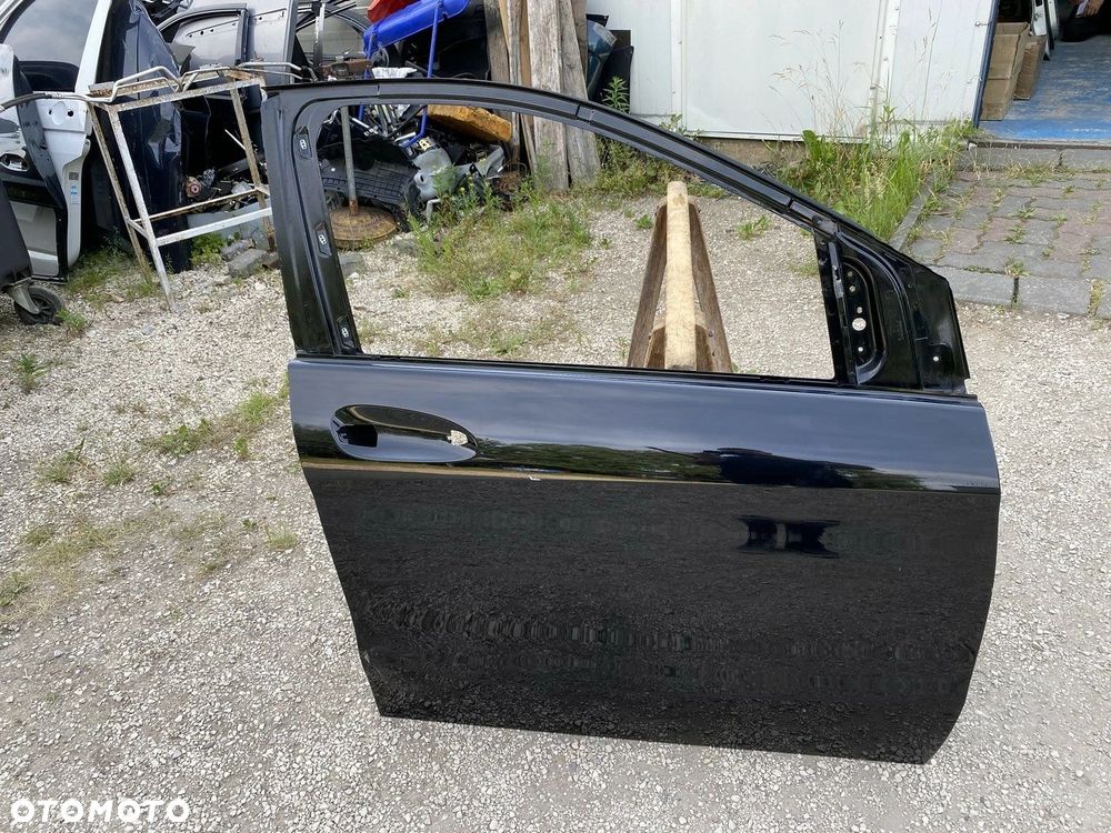 DRZWI PRZÓD PRZEDNIE PRAWE MERCEDES B KLASA W246 10- A2467220210 - 1