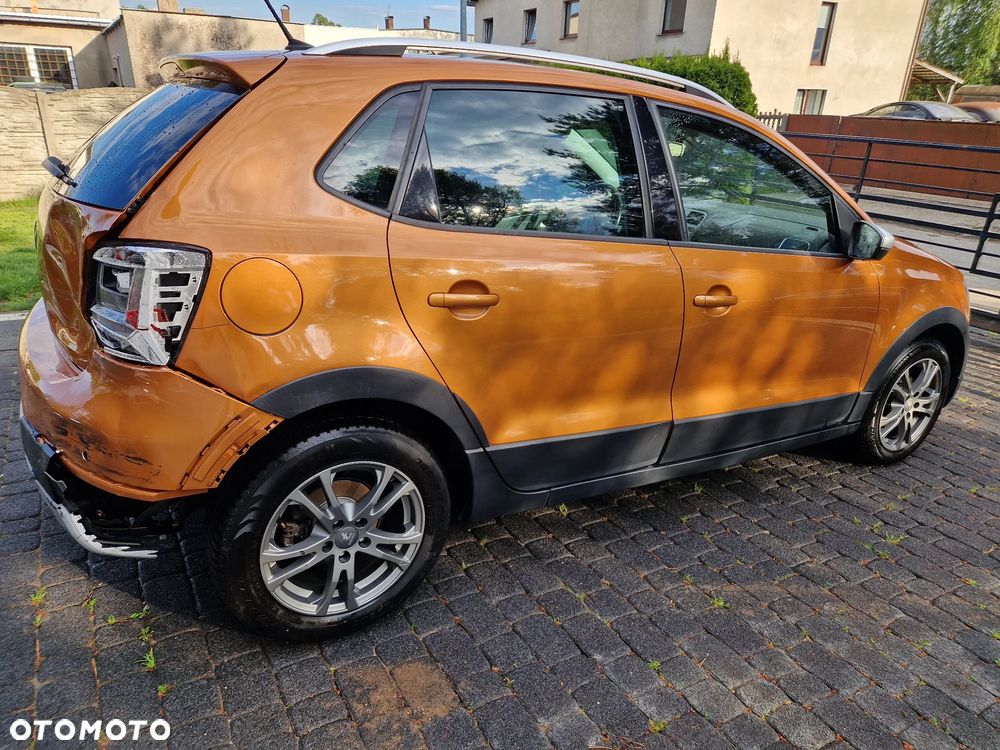 Volkswagen Polo Cross - 12