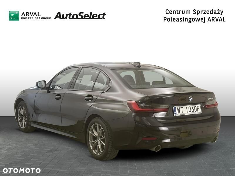 BMW Seria 3 318i Sport Line - 4