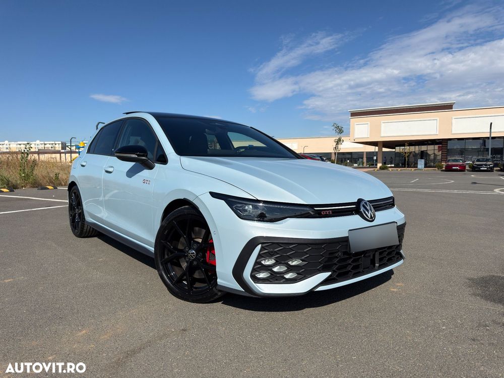 Volkswagen Golf GTI - 2