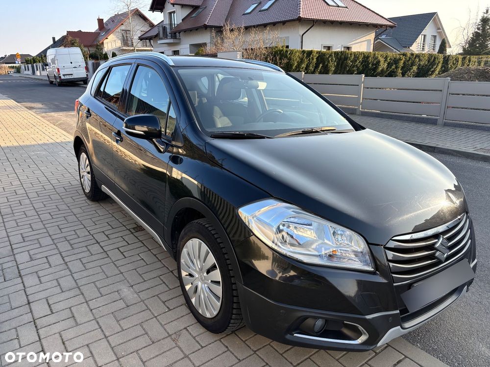 Suzuki SX4 1.6 Comfort Plus - 12