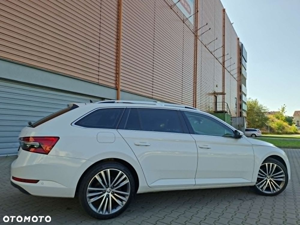 Skoda Superb 1.5 TSI DSG Sportline - 17
