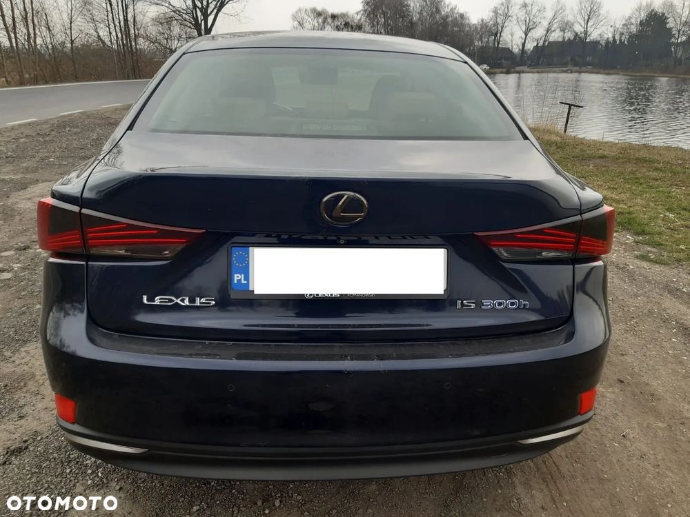 Lexus IS 300h Comfort - 7