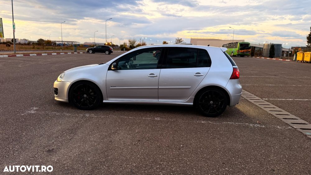 Volkswagen Golf 2.0 GTI DSG - 11