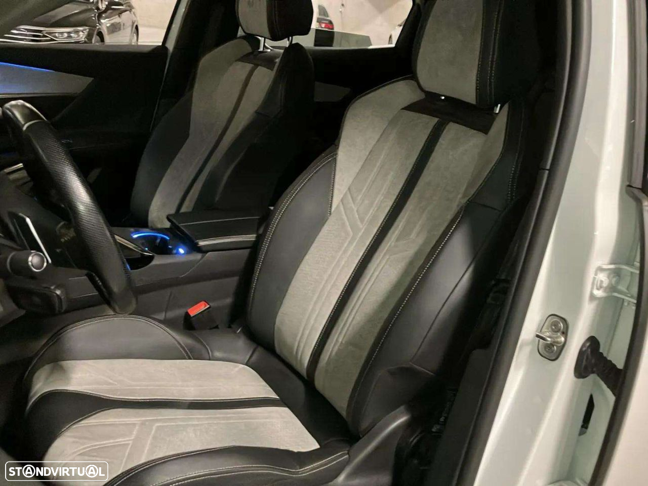 Peugeot 3008 - 13