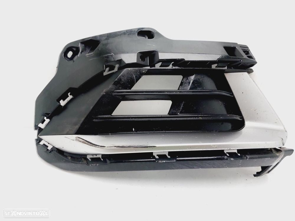 GRELHA DA FRENTE KIA SPORTAGE - 1