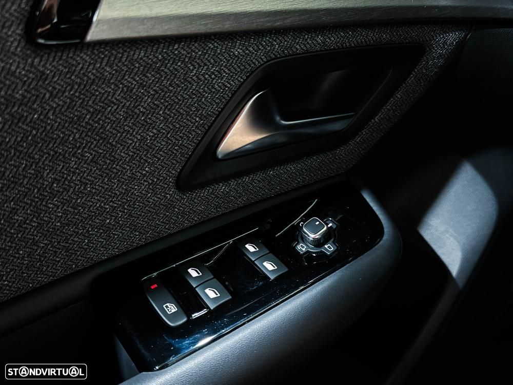 Citroën C5 X 1.6 Hybrid Feel Pack e-EAT8 - 42