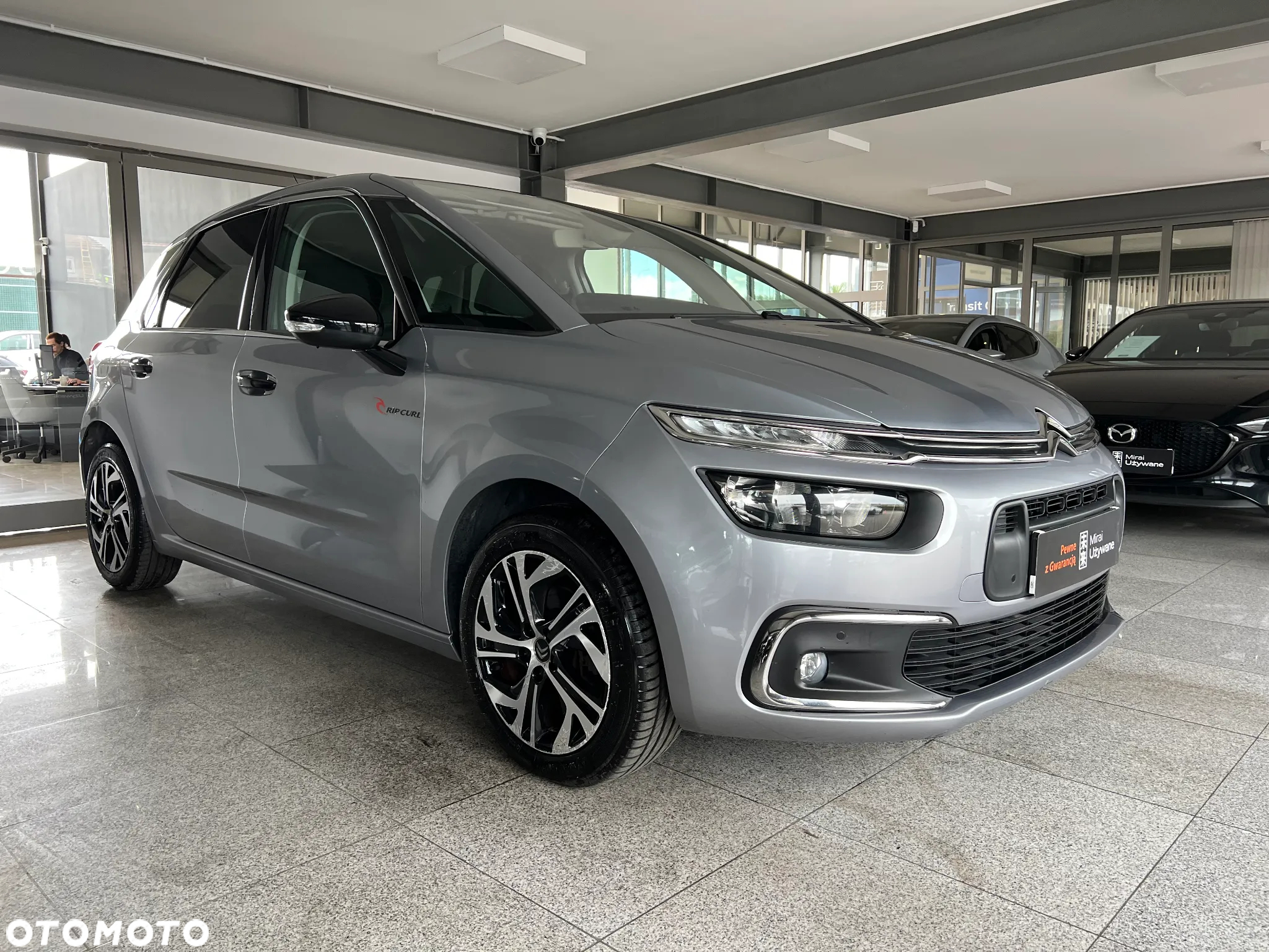 Citroën C4 SpaceTourer 1.2 PureTech Shine S&S EAT6 - 4