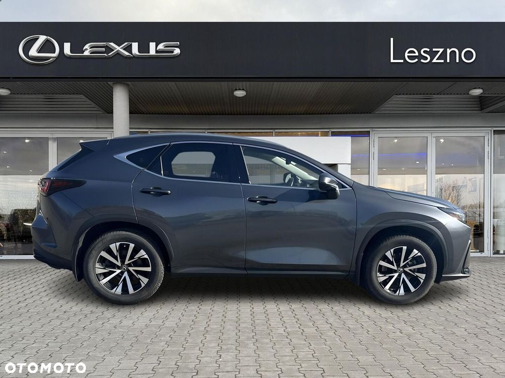 Lexus NX 350h Prestige AWD - 11