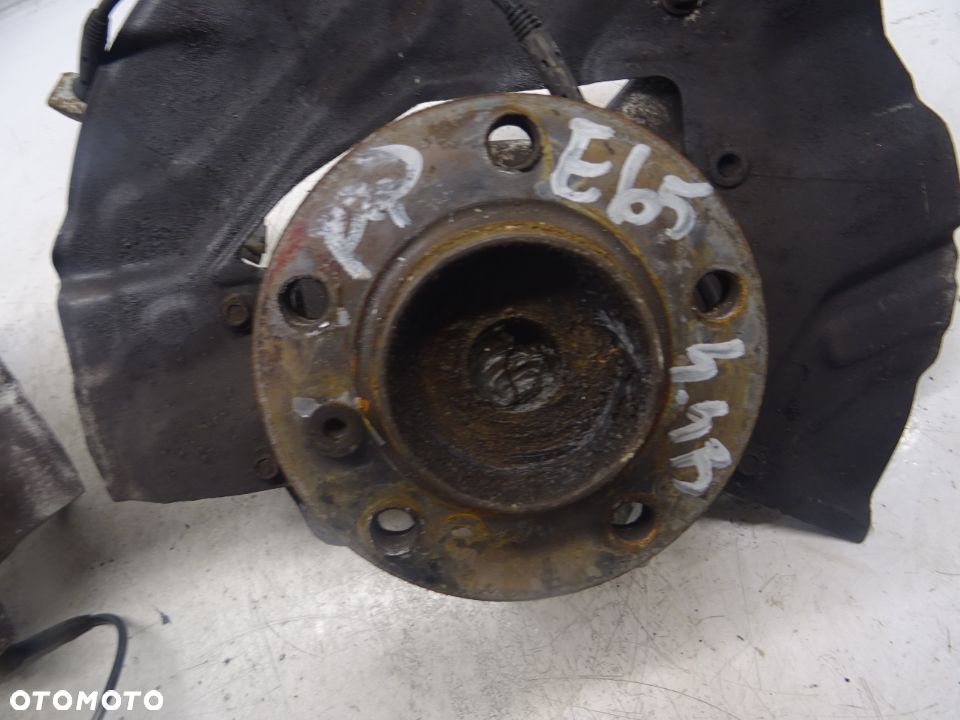 BMW E65 SEDAN 4.4 PIASTA ZWROTNICA PRZÓD LEWY - 2