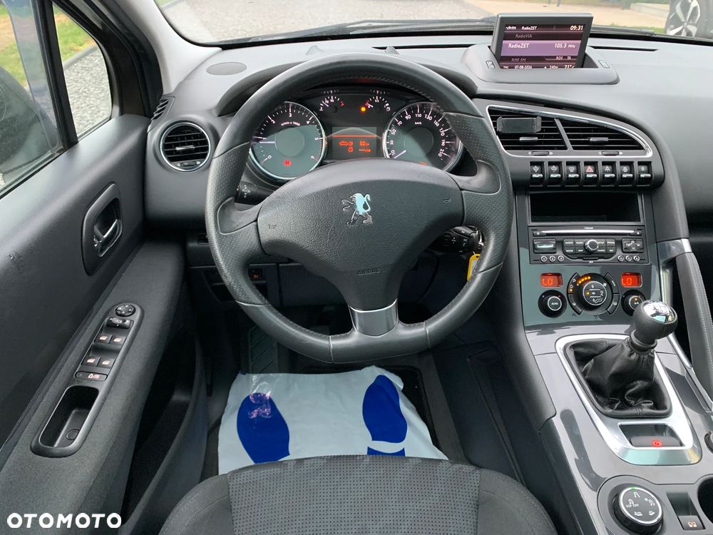 Peugeot 3008 1.6 HDi Premium - 16