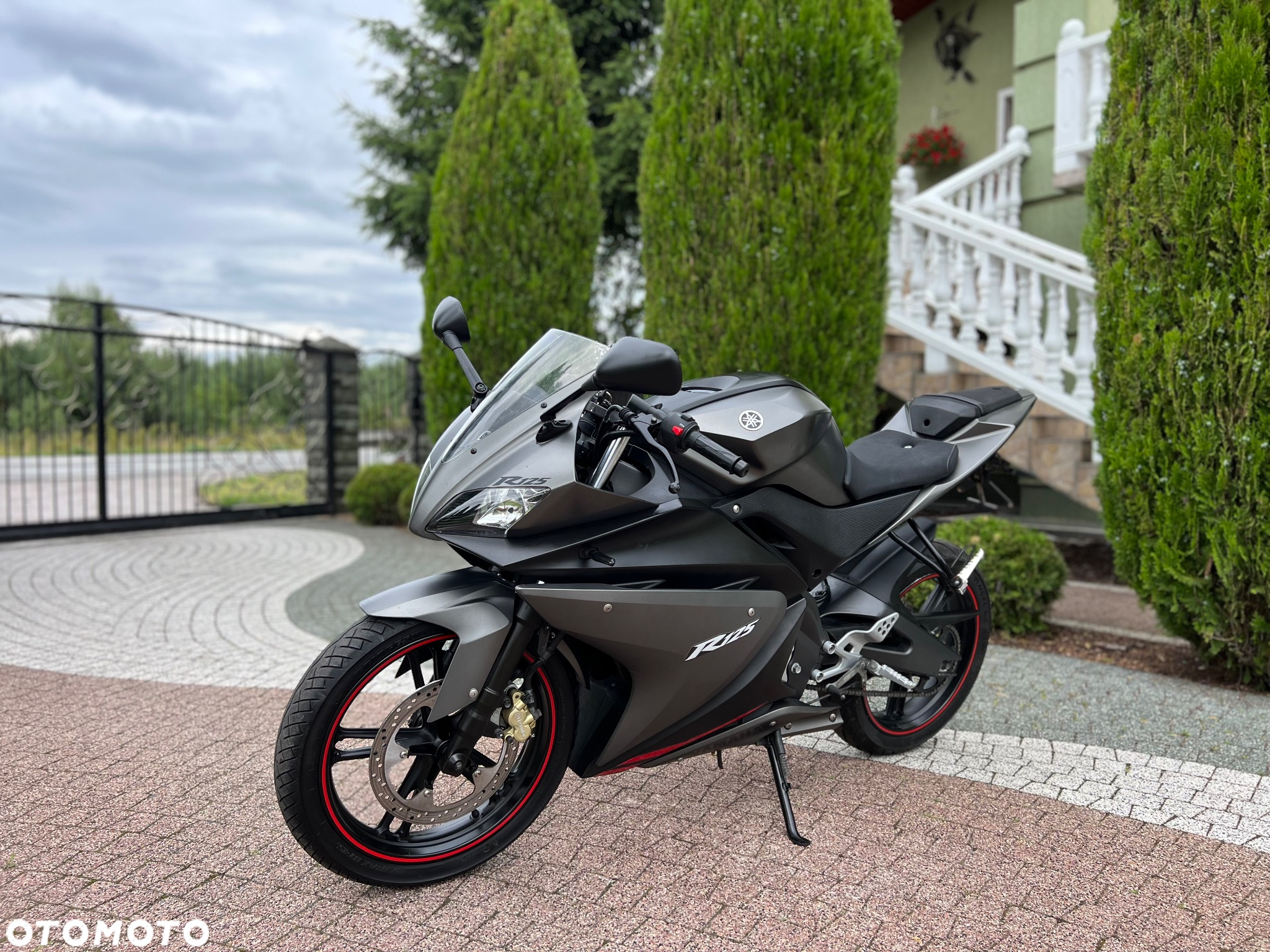 Yamaha YZF - 25