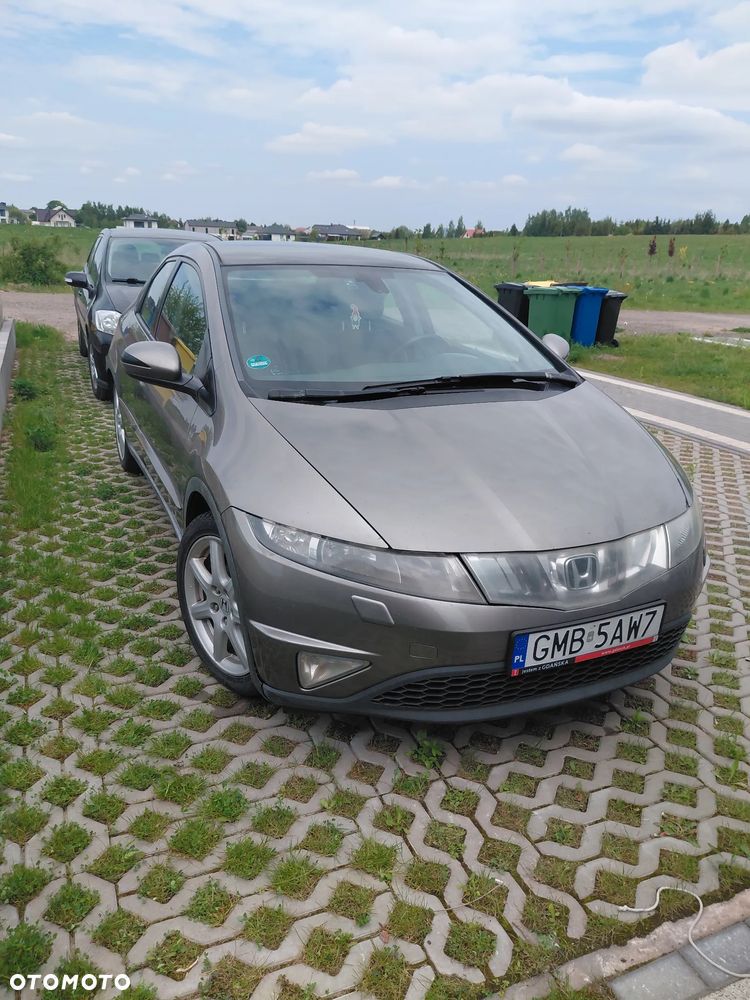 Honda Civic 1.8 Executive - 1