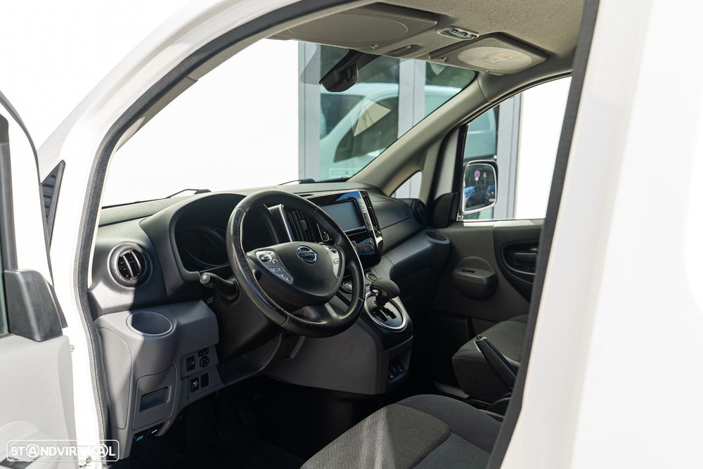 Nissan e-NV200 Evalia (c/ Bateria) Tekna - 16