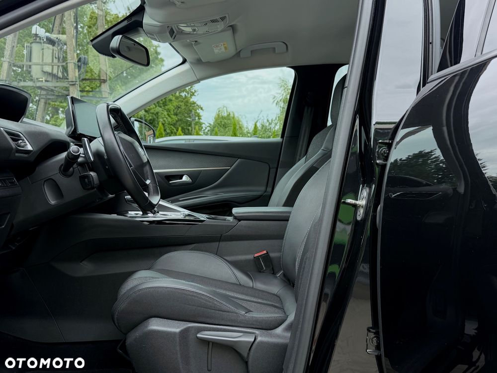 Peugeot 3008 BlueHDi 130 Stop & Start EAT8 Allure - 28